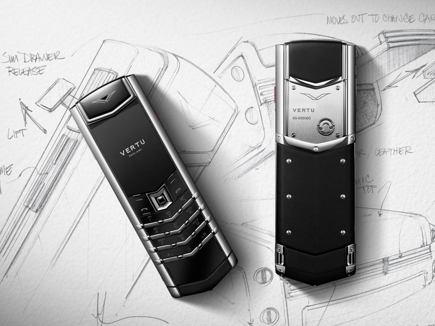 _0009_Your Phone Is Boring—But These Accessories Aren’t_ Top Picks for 2025